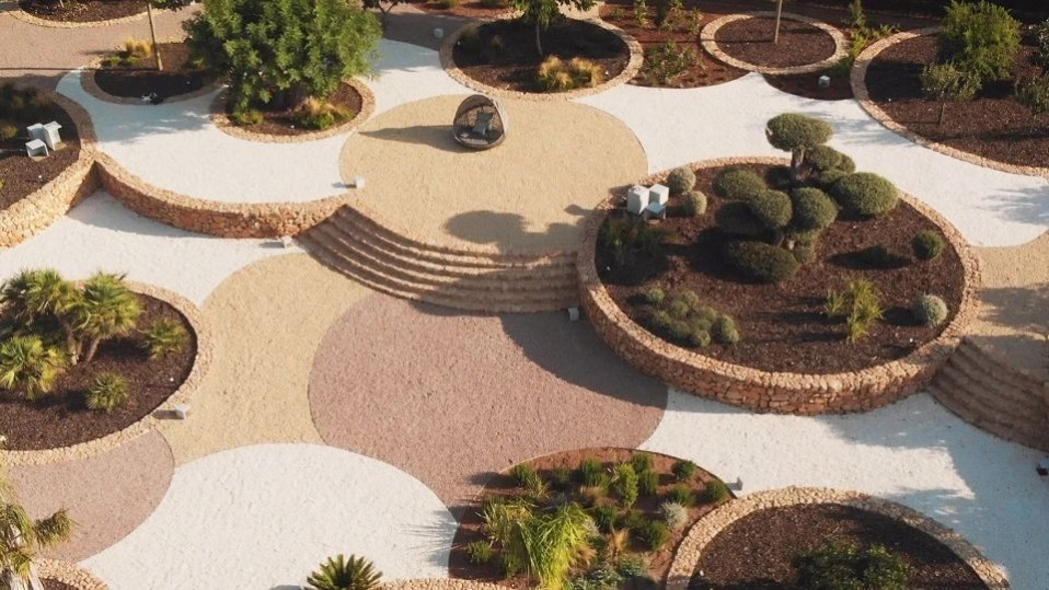 1672296916733830.jpg 1672296916733830.jpg